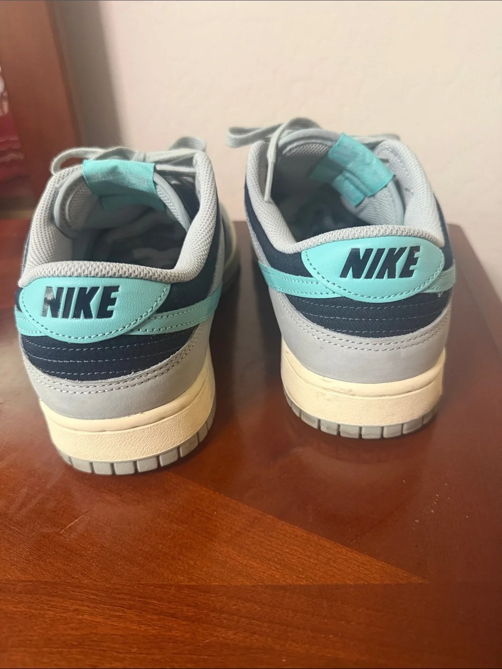 Nike men’s low